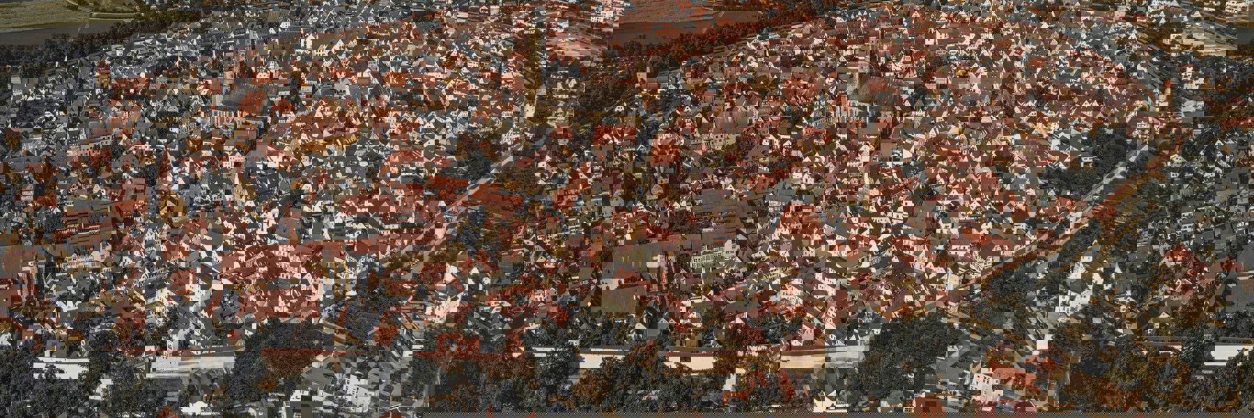Flygfoto över stad