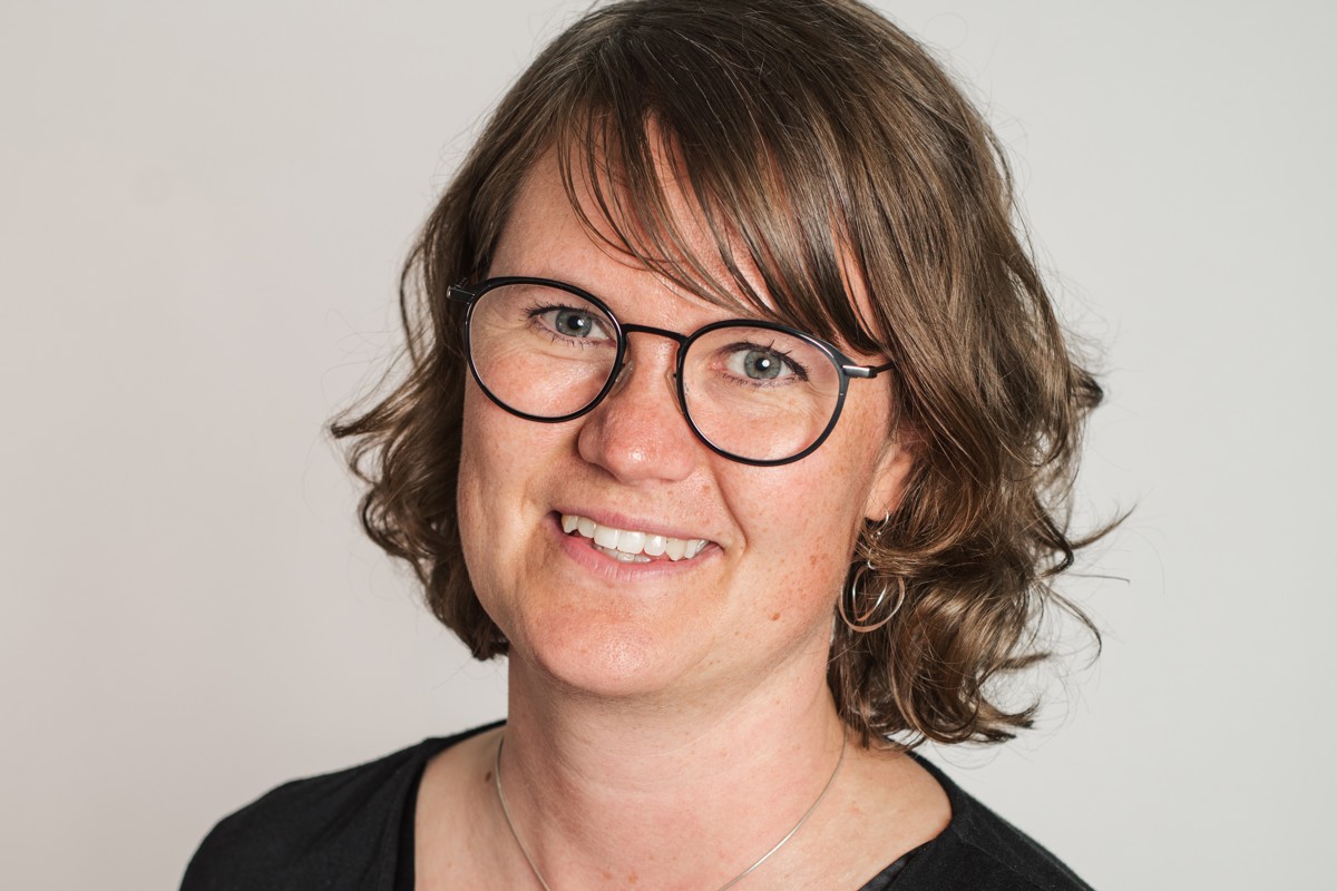 Porträttfoto Linnea Mothander.