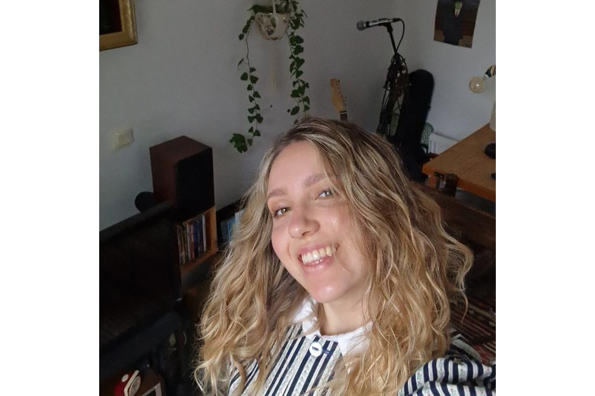 Porträtt Nicole Elocin.