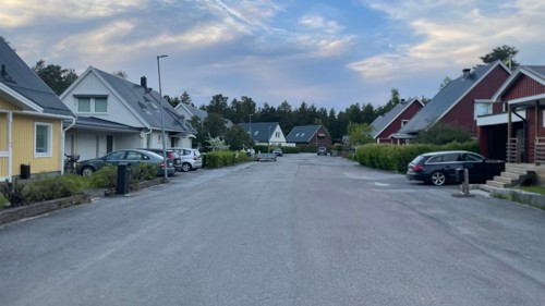 Gatubild villaområde. Foto.